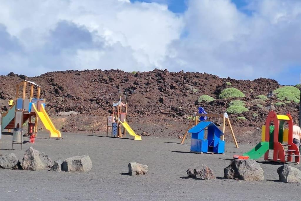 Вилла Casa Mar Y Lava Эль-Гольфо Экстерьер фото
